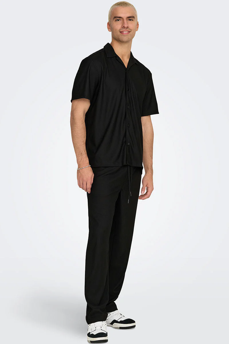 ONLY & SONS Kari Relaxed Plizze Resort SS Hemd Black - Image 2