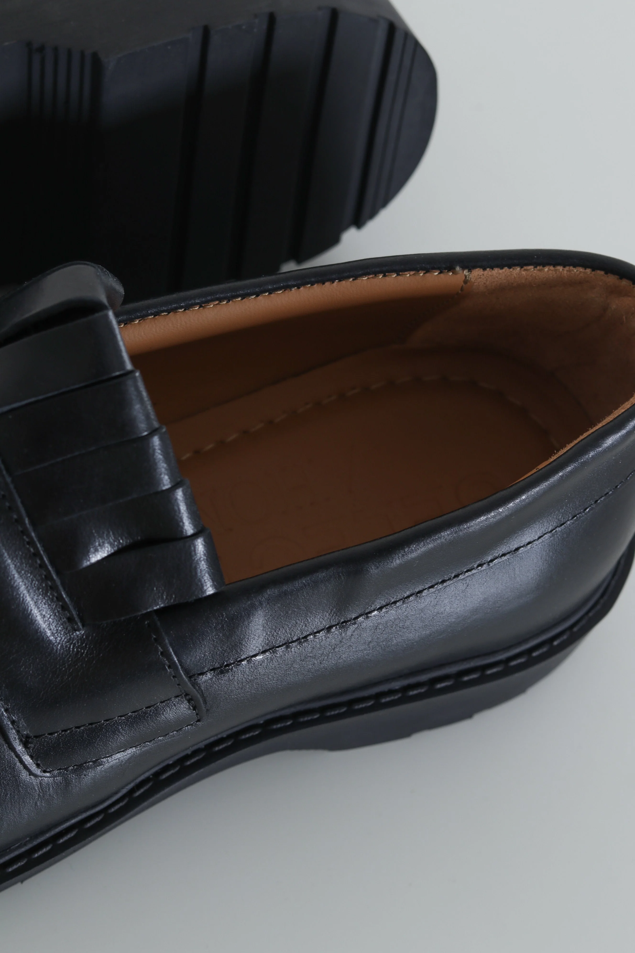 Selected Tim Leather Kiltie Loafer Black - Image 8
